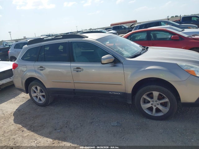 Subaru Outback 2.5i Premium 2014 4S4BRCCC3E3214391 Image 12