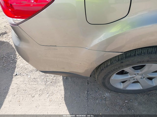 Subaru Outback 2.5i Premium 2014 4S4BRCCC3E3214391 Image 16