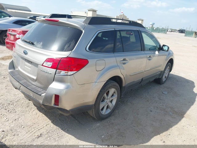 Subaru Outback 2.5i Premium 2014 4S4BRCCC3E3214391 Image 4
