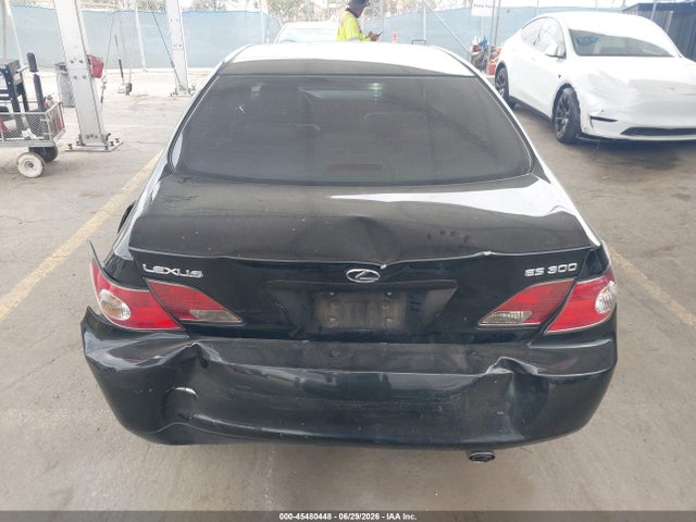 45480448 :رقم المزاد ، JTHBF30G325031172 vin ، 2002 Lexus Es 300 مزاد بيع