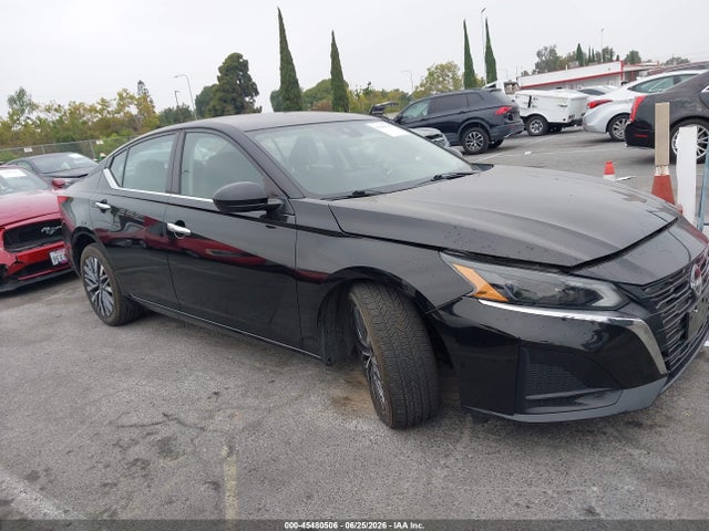2023 Nissan Altima Sv Fwd მანქანა იყიდება აუქციონზე, vin: 1N4BL4DV3PN354756, აუქციონის ნომერი: 45480506