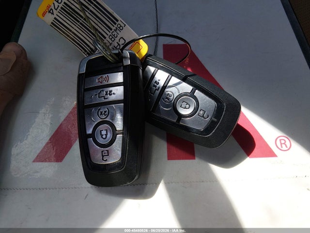 1FT8W3BT3PED08724 Ford F-350 Lariat