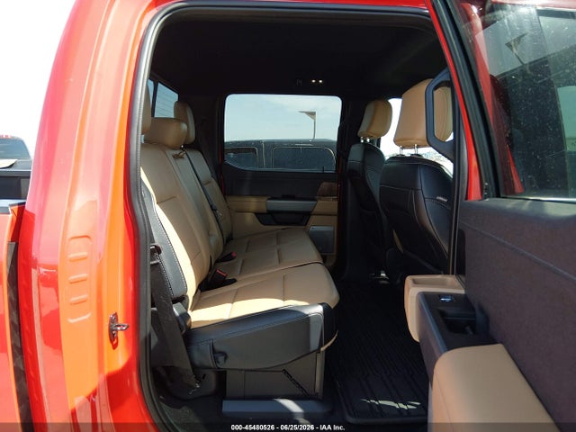 1FT8W3BT3PED08724 Ford F-350 Lariat
