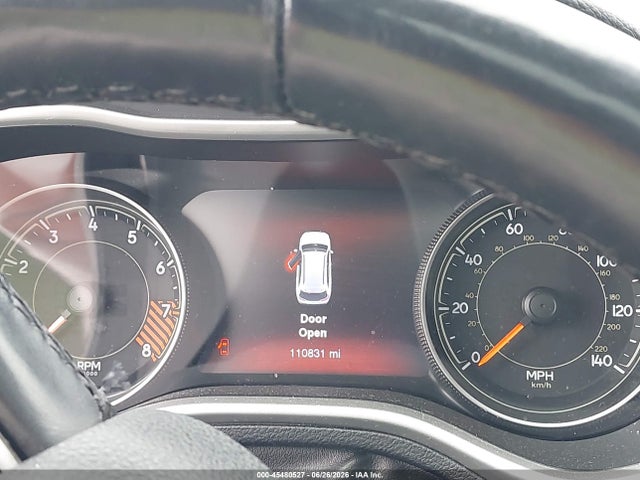 2015 Jeep Cherokee Trailhawk მანქანა იყიდება აუქციონზე, vin: 1C4PJMBS8FW604886, აუქციონის ნომერი: 45480527