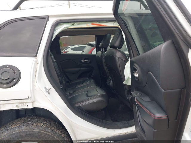 2015 Jeep Cherokee Trailhawk მანქანა იყიდება აუქციონზე, vin: 1C4PJMBS8FW604886, აუქციონის ნომერი: 45480527