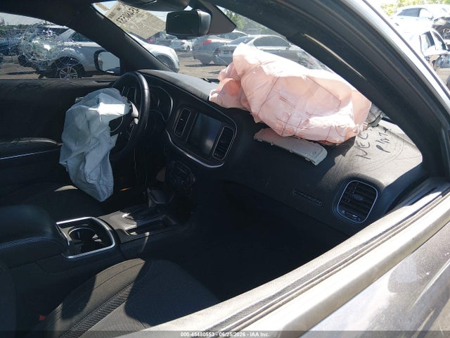 45480553 :رقم المزاد ، 2C3CDXJG5FH920107 vin ، 2015 Dodge Charger Sxt مزاد بيع