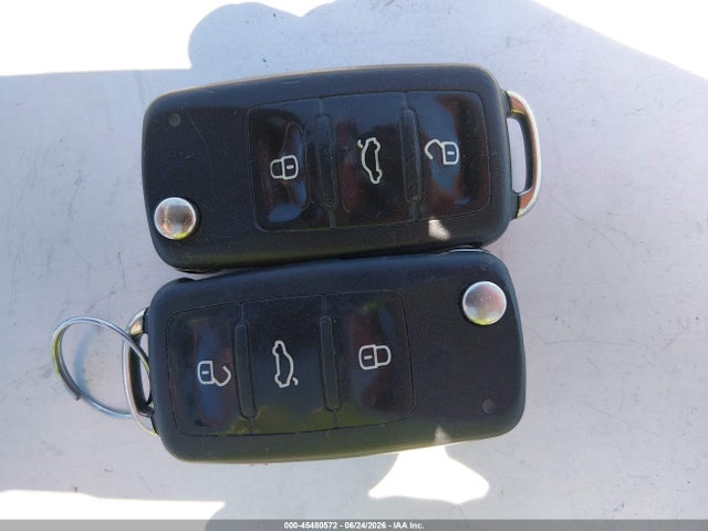 3VWD17AJXFM218545 Volkswagen Jetta 1.8t Se