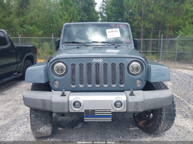 1C4BJWEG0FL704222 Jeep Wrangler Unlimited Sahara