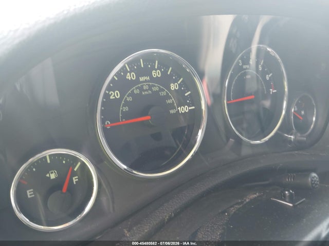 1C4BJWEG0FL704222 Jeep Wrangler Unlimited Sahara