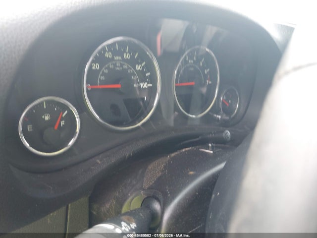 1C4BJWEG0FL704222 Jeep Wrangler Unlimited Sahara