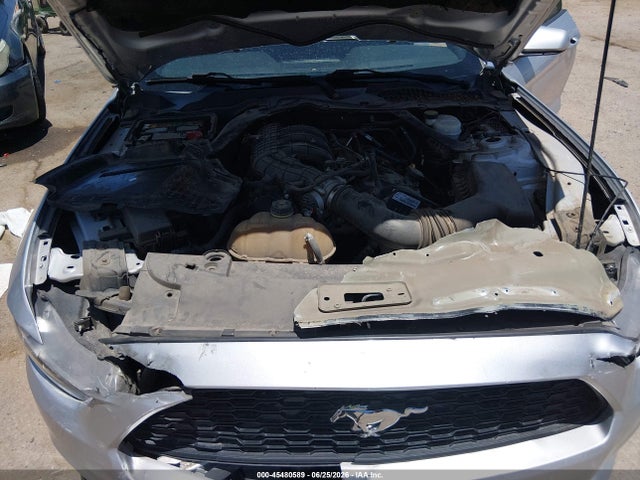 45480589 :رقم المزاد ، 1FATP8EMXG5222177 vin ، 2016 Ford Mustang V6 مزاد بيع