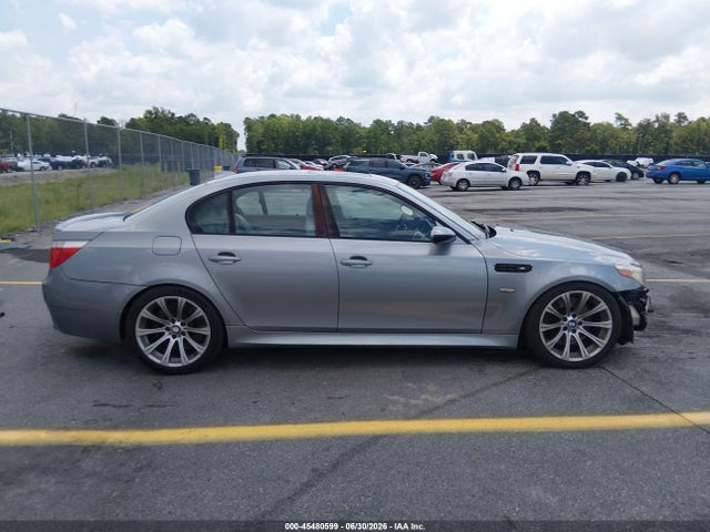2006 Bmw M5 მანქანა იყიდება აუქციონზე, vin: WBSNB93536B582712, აუქციონის ნომერი: 45480599