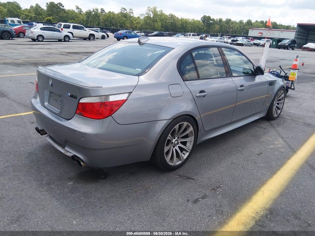 2006 Bmw M5 მანქანა იყიდება აუქციონზე, vin: WBSNB93536B582712, აუქციონის ნომერი: 45480599