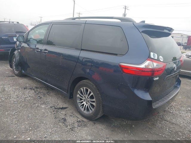 Toyota SIENNA XLE 2020 5TDYZ3DC3LS056515 Image 3