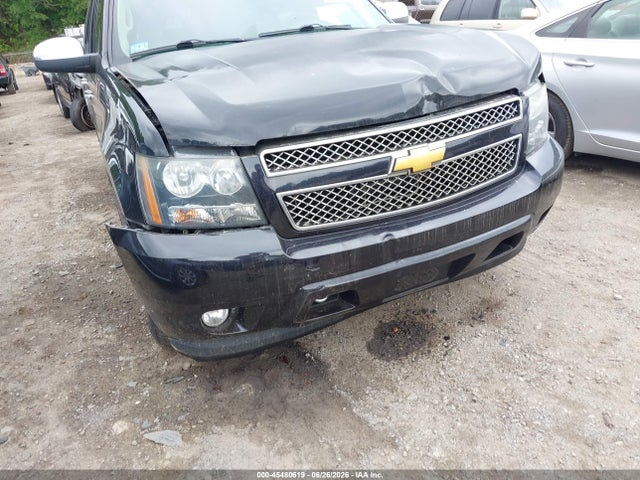 45480619 :رقم المزاد ، 1GNSKJE79ER175985 vin ، 2014 Chevrolet Suburban Lt مزاد بيع