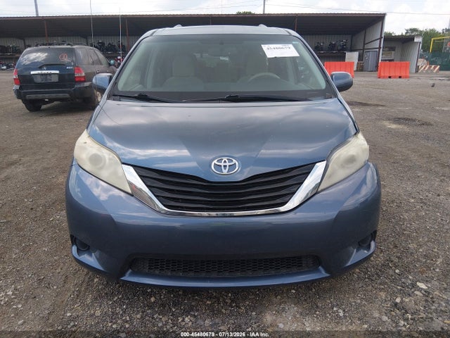 Aukcja sprzedaży 2014 Toyota Sienna Le V6 8 Passenger, vin: 5TDKK3DC8ES454235, numer aukcji: 45480679