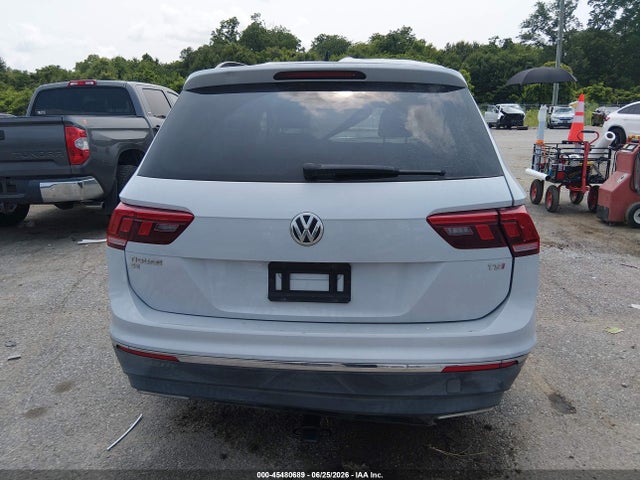 2018 Volkswagen Tiguan 2.0t Se/2.0t Sel მანქანა იყიდება აუქციონზე, vin: 3VV3B7AX5JM214428, აუქციონის ნომერი: 45480689