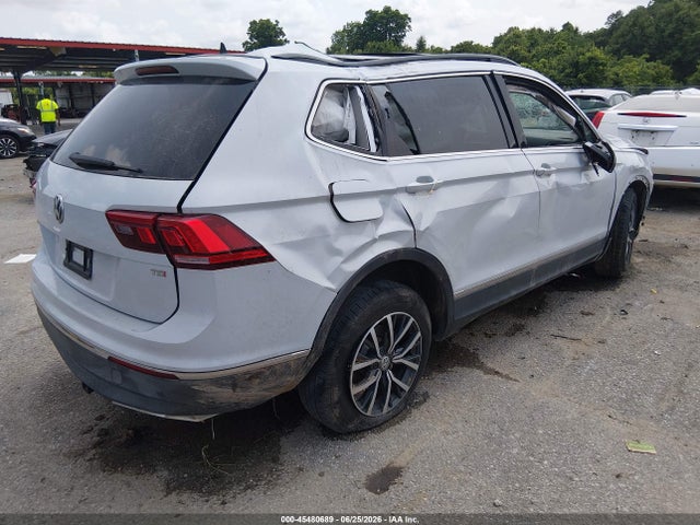 2018 Volkswagen Tiguan 2.0t Se/2.0t Sel მანქანა იყიდება აუქციონზე, vin: 3VV3B7AX5JM214428, აუქციონის ნომერი: 45480689