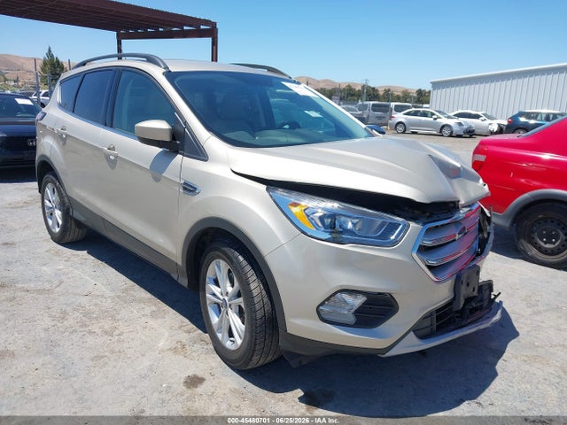 Продажа на аукционе авто 2018 Ford Escape Sel, vin: 1FMCU0HD3JUC76817, номер лота: 45480701