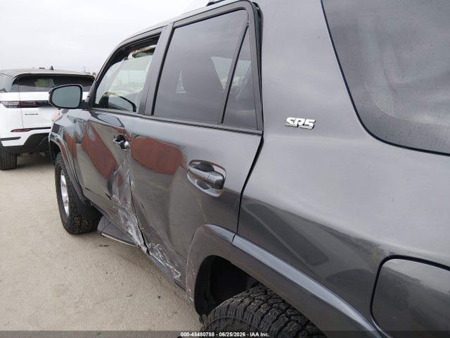 JTEBU5JRXH5409432 Toyota 4RUNNER SR5