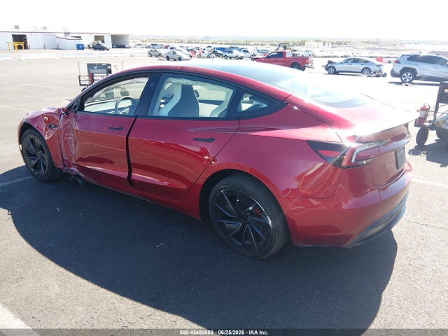 Tesla Model 3 Performance All-wheel Drive 2026 5YJ3E1ET7TF173396 Image 3