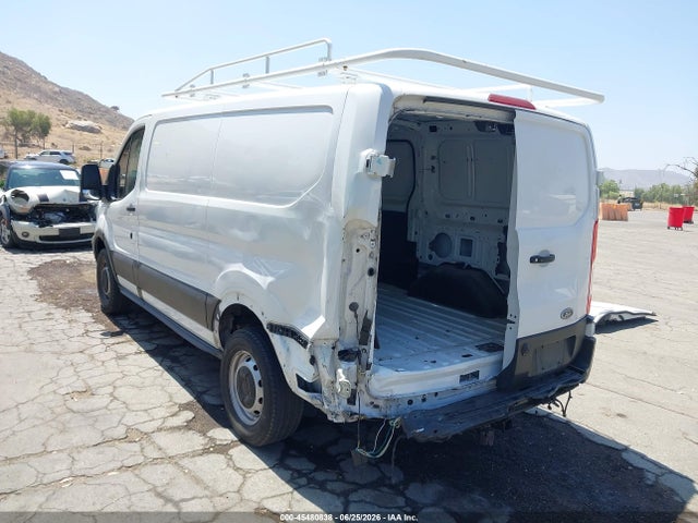 Ford Transit-250 2019 1FTYR1YM0KKB70842 Image 3