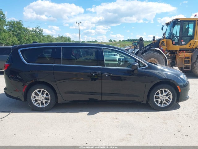 Chrysler Voyager Lx 2022 2C4RC1CG6NR127782 Image 14