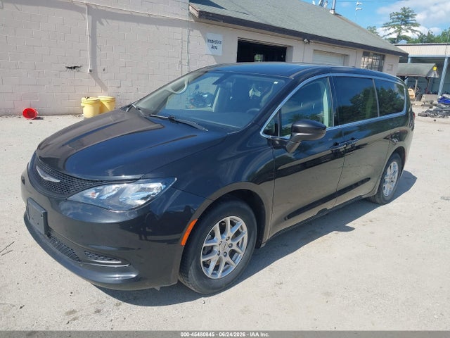 Chrysler Voyager Lx 2022 2C4RC1CG6NR127782 Image 2