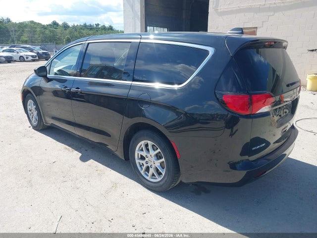 Chrysler Voyager Lx 2022 2C4RC1CG6NR127782 Image 3