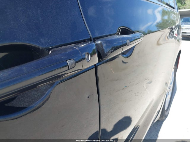 Chrysler Voyager Lx 2022 2C4RC1CG6NR127782 Image 12