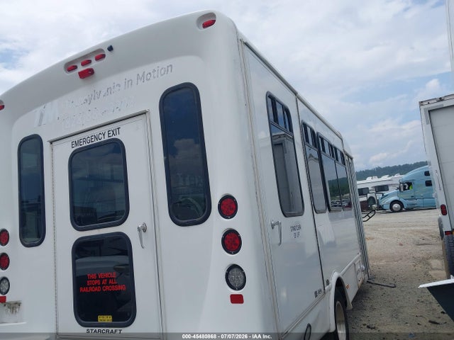 Ford E-450 Cutaway 2023 1FDFE4FN8PDD38296 Image 4