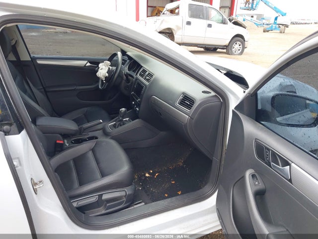 Продажа на аукционе авто 2017 Volkswagen Jetta 1.4t Se, vin: 3VWDB7AJ8HM284561, номер лота: 45480893