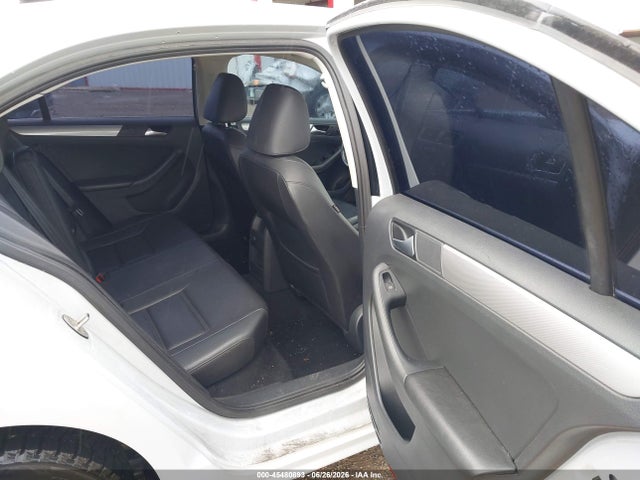 Продажа на аукционе авто 2017 Volkswagen Jetta 1.4t Se, vin: 3VWDB7AJ8HM284561, номер лота: 45480893