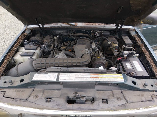45480907 :رقم المزاد ، 1FMDU34X0TZA40170 vin ، 1996 Ford Explorer مزاد بيع