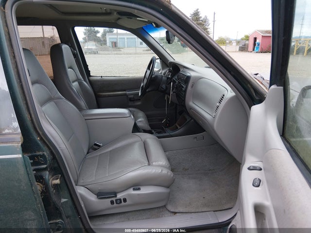 45480907 :رقم المزاد ، 1FMDU34X0TZA40170 vin ، 1996 Ford Explorer مزاد بيع