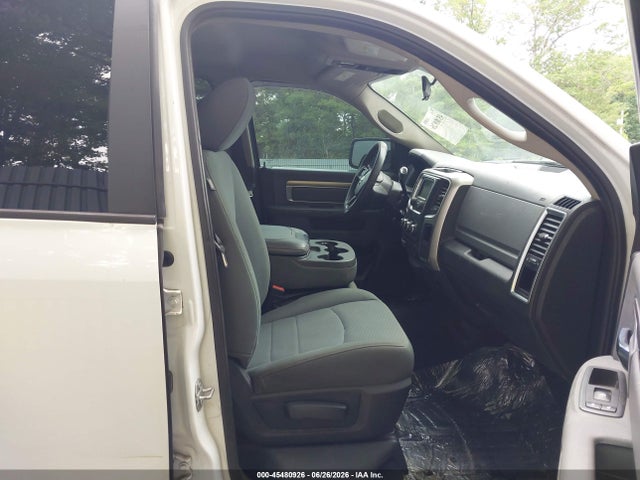 45480926 :رقم المزاد ، 3C6TR5JT2HG620341 vin ، 2017 Ram 2500 Slt  4x4 8' Box مزاد بيع