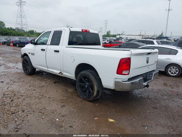 45480964 :رقم المزاد ، 1C6RR7FT1GS142385 vin ، 2016 Ram 1500 Tradesman مزاد بيع
