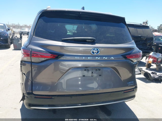 Toyota Sienna Limited 2023 5TDZRKEC5PS168591 Image 16