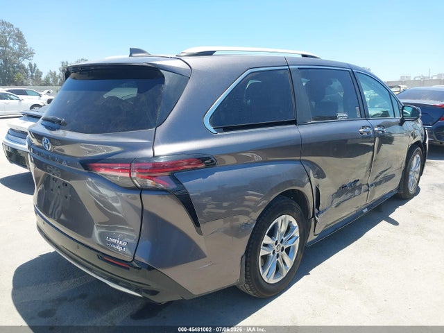 Toyota Sienna Limited 2023 5TDZRKEC5PS168591 Image 4