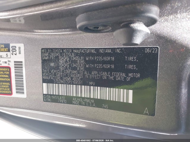 Toyota Sienna Limited 2023 5TDZRKEC5PS168591 Image 9