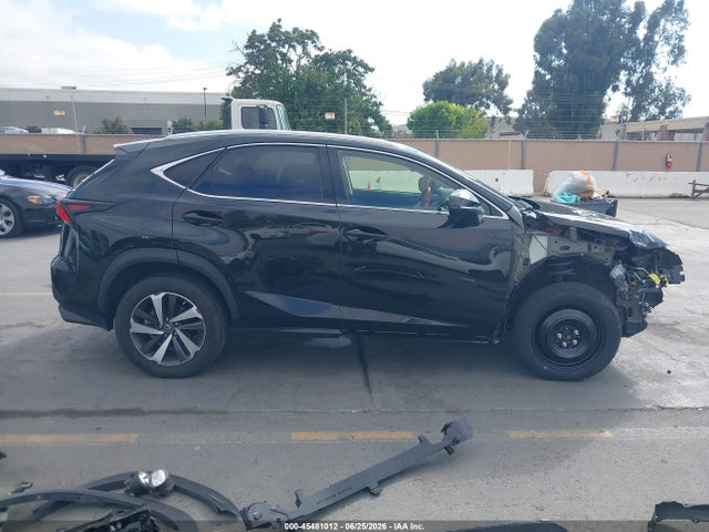 Lexus NX 300 2020 JTJDARBZ1L5013004 Image 14