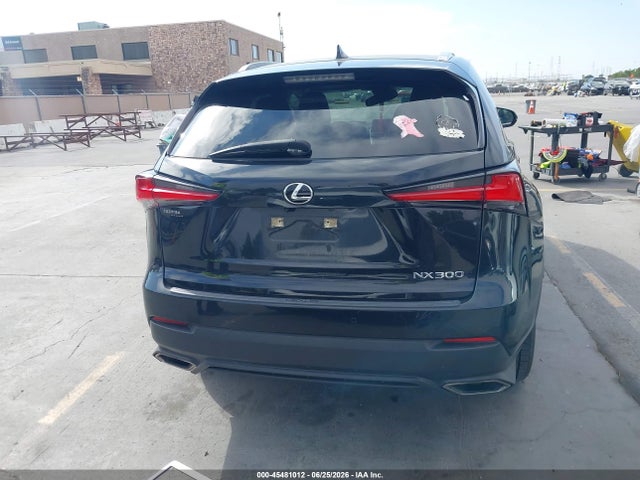Lexus NX 300 2020 JTJDARBZ1L5013004 Image 17