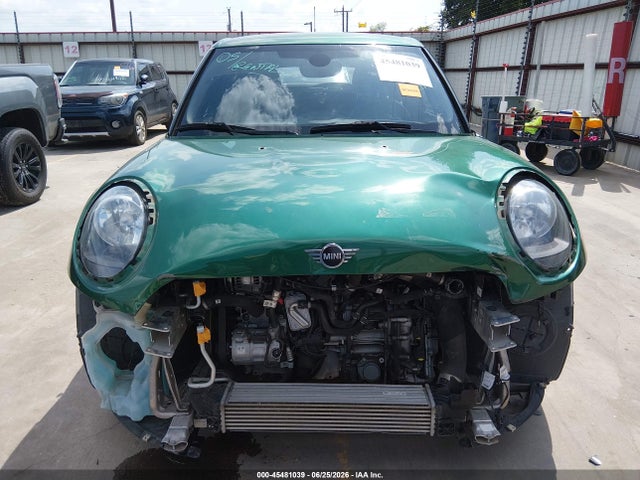 Продаж на аукціоні авто 2020 Mini Hardtop Oxford Edition, vin: WMWXU7C09L2M56267, номер лоту: 45481039