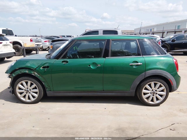 Продаж на аукціоні авто 2020 Mini Hardtop Oxford Edition, vin: WMWXU7C09L2M56267, номер лоту: 45481039