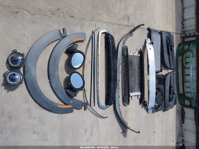 Продаж на аукціоні авто 2020 Mini Hardtop Oxford Edition, vin: WMWXU7C09L2M56267, номер лоту: 45481039