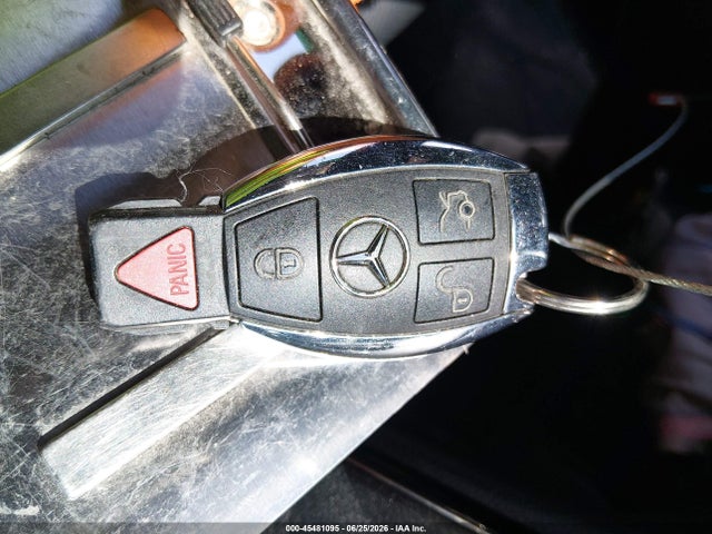 45481095 :رقم المزاد ، 55SWF4JBXHU220791 vin ، 2017 Mercedes-benz C 300 مزاد بيع