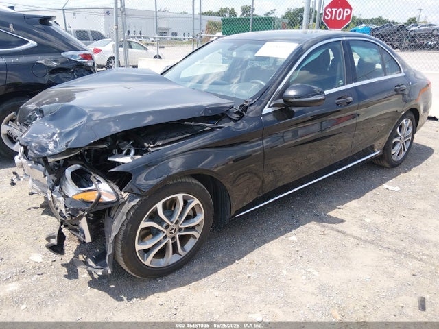 45481095 :رقم المزاد ، 55SWF4JBXHU220791 vin ، 2017 Mercedes-benz C 300 مزاد بيع