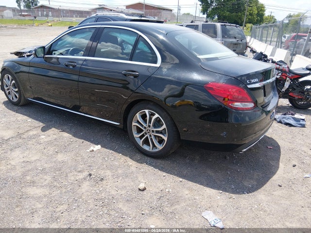 45481095 :رقم المزاد ، 55SWF4JBXHU220791 vin ، 2017 Mercedes-benz C 300 مزاد بيع