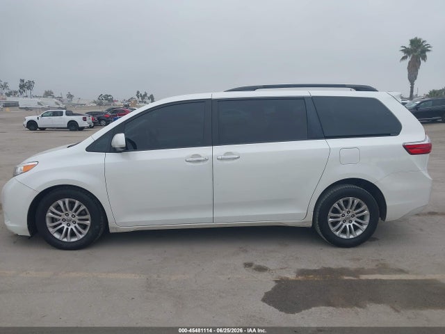 5TDYK3DCXFS649846 Toyota Sienna Xle Premium 8 Passenger