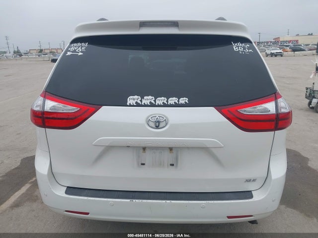 5TDYK3DCXFS649846 Toyota Sienna Xle Premium 8 Passenger